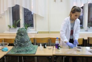 MNN 2018_058